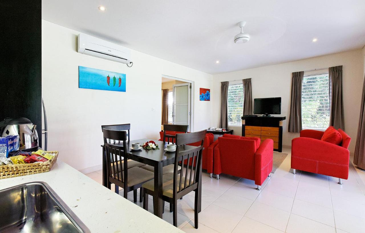 First Landing Beach Resort & Villas Lautoka Luaran gambar