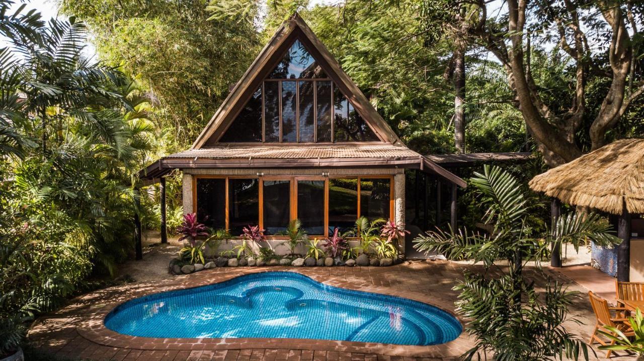 First Landing Beach Resort & Villas Lautoka Luaran gambar