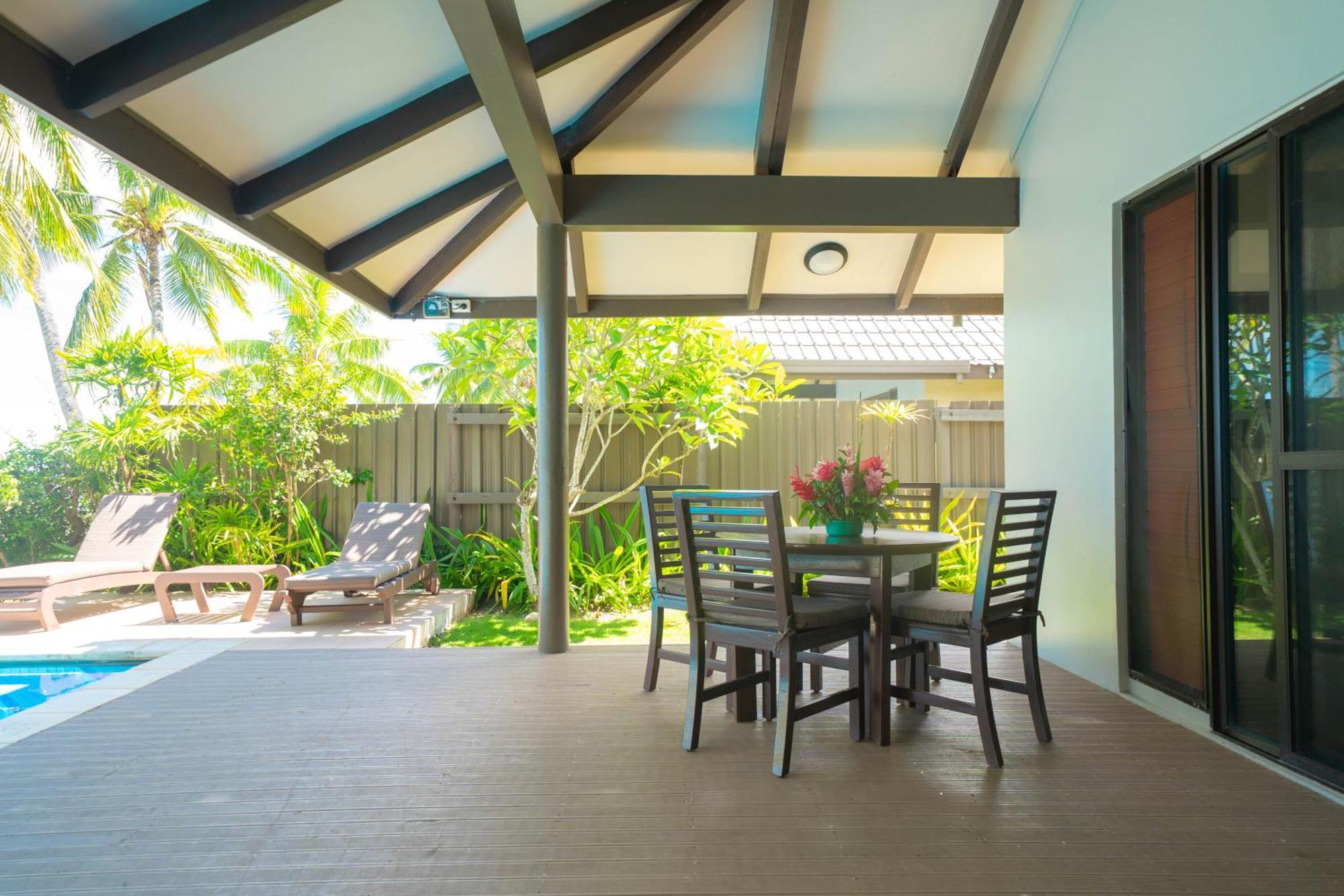 First Landing Beach Resort & Villas Lautoka Luaran gambar