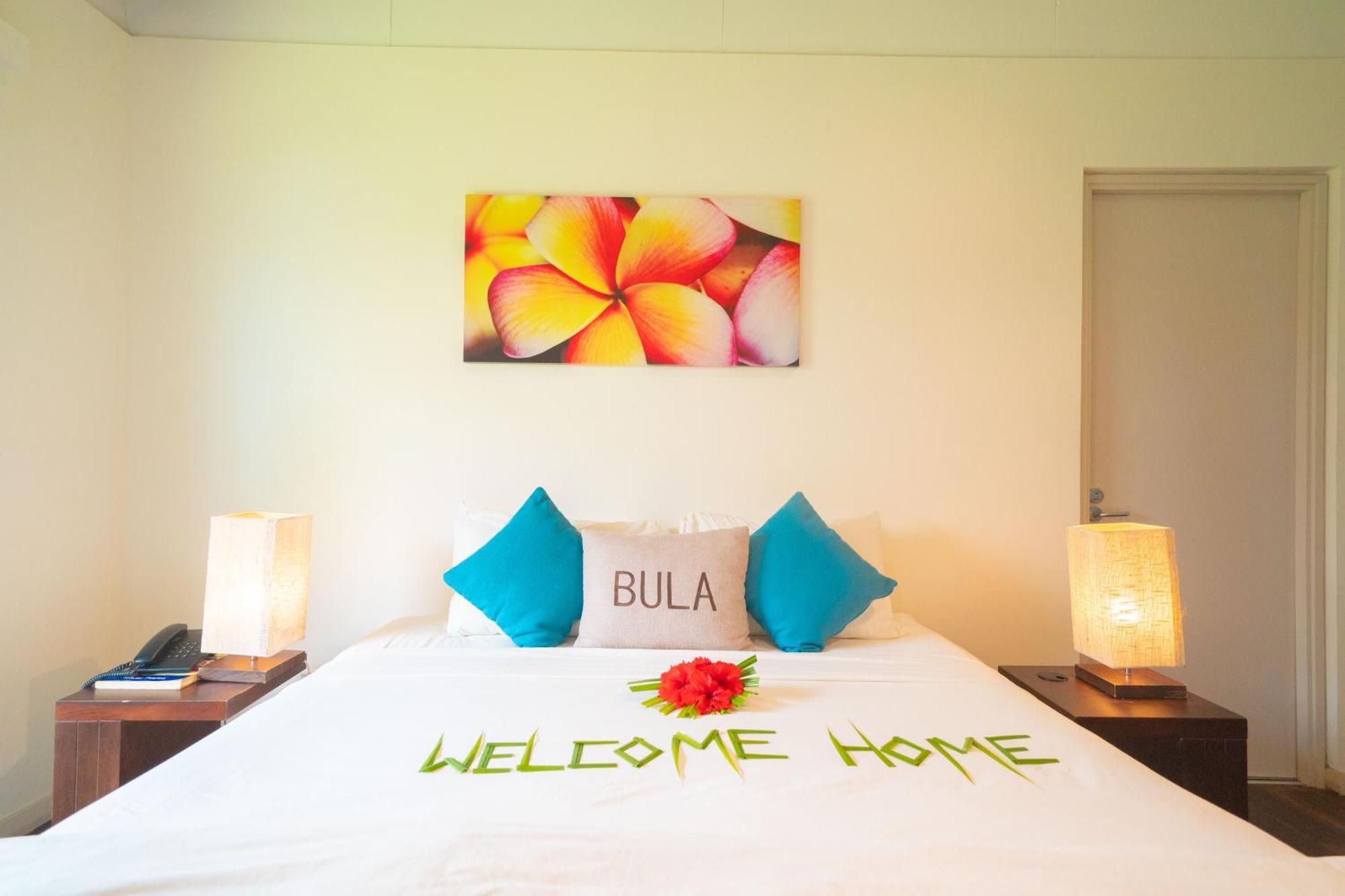 First Landing Beach Resort & Villas Lautoka Luaran gambar