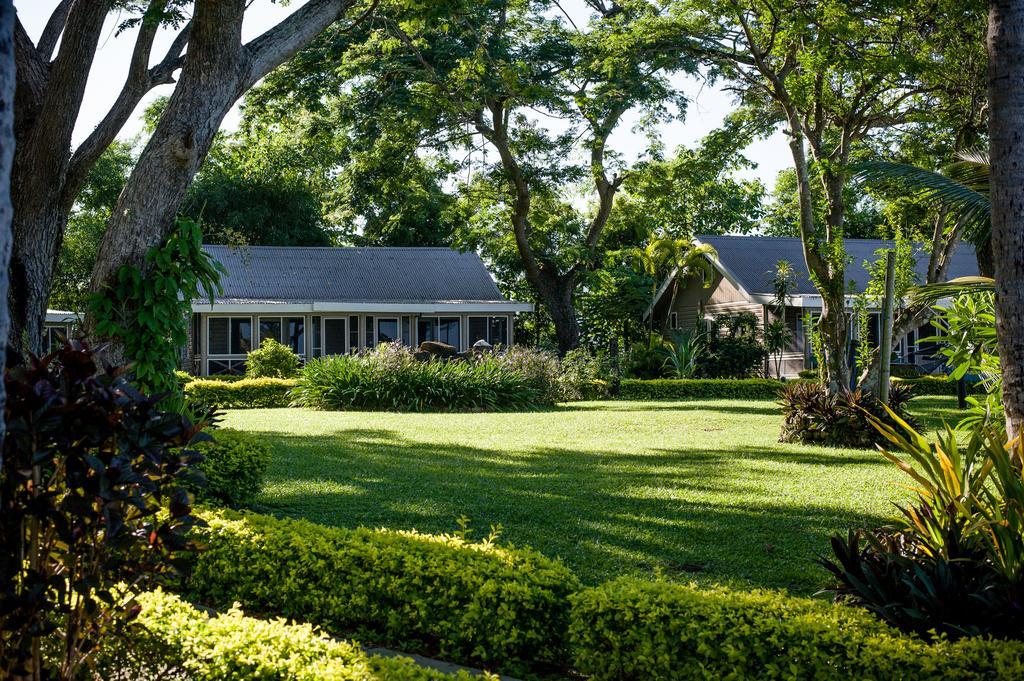 First Landing Beach Resort & Villas Lautoka Luaran gambar