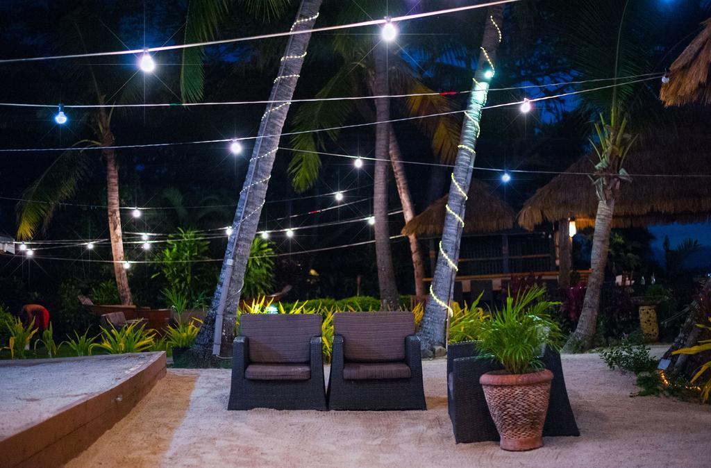 First Landing Beach Resort & Villas Lautoka Luaran gambar