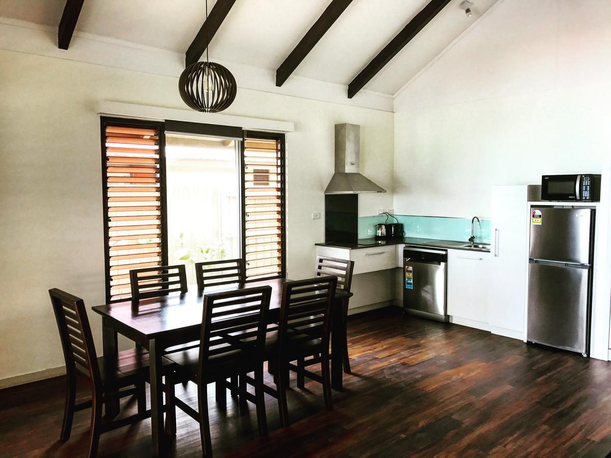 First Landing Beach Resort & Villas Lautoka Luaran gambar